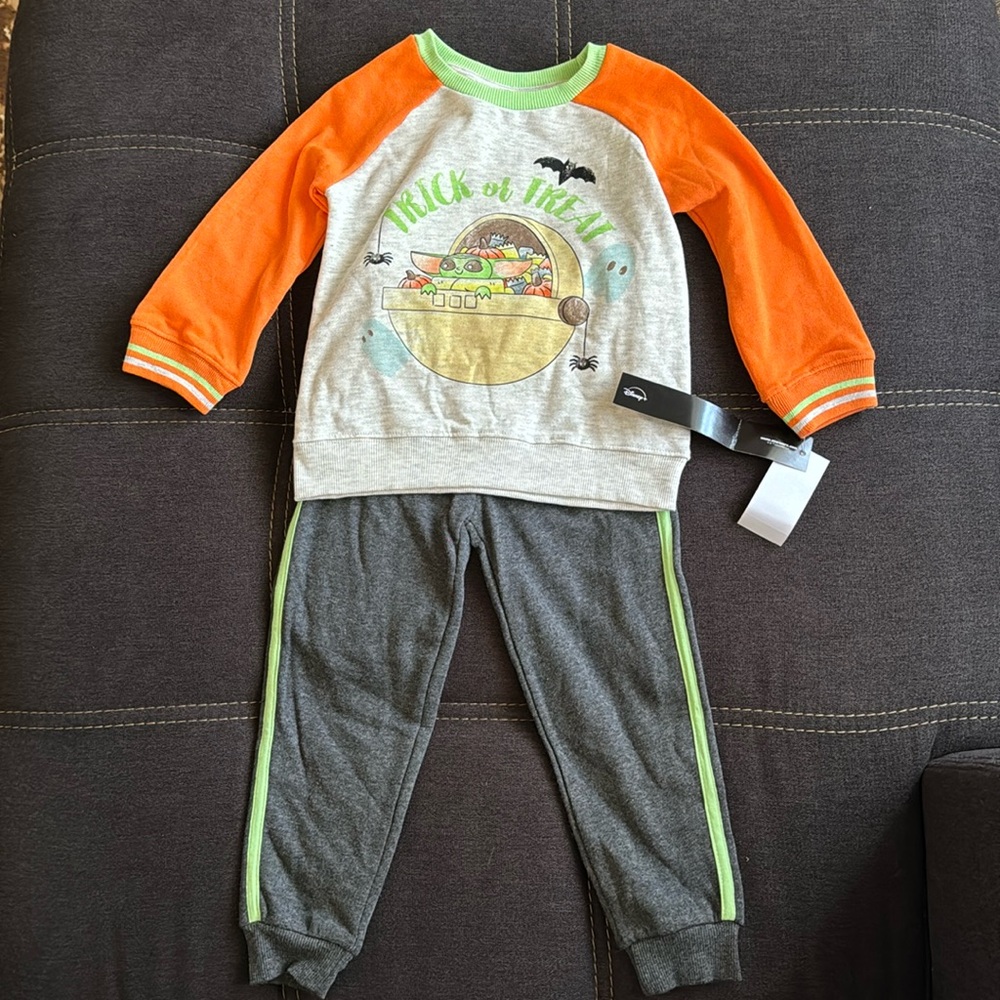 Disney Star Wars Crewneck Sweater & Jogger 4T 3T